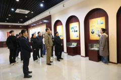 西安培华学院丨陕西省河南信阳商会来校开展考察交流活动