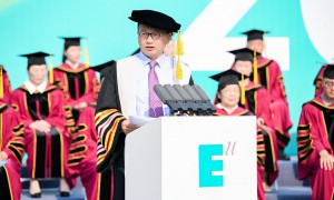 西安欧亚学院创办人胡建波博士2025年毕业致辞